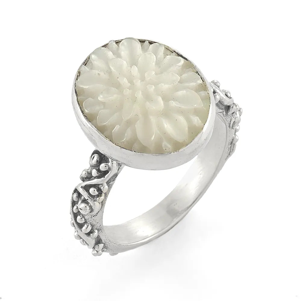Oval Ring